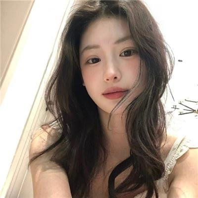 明天、我会成为谁的女友